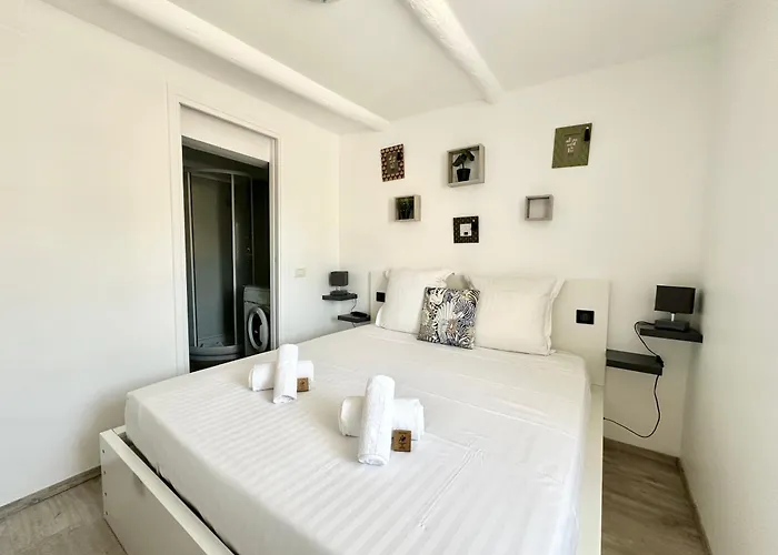 Le Bastion-plage-vue Appartement Menton